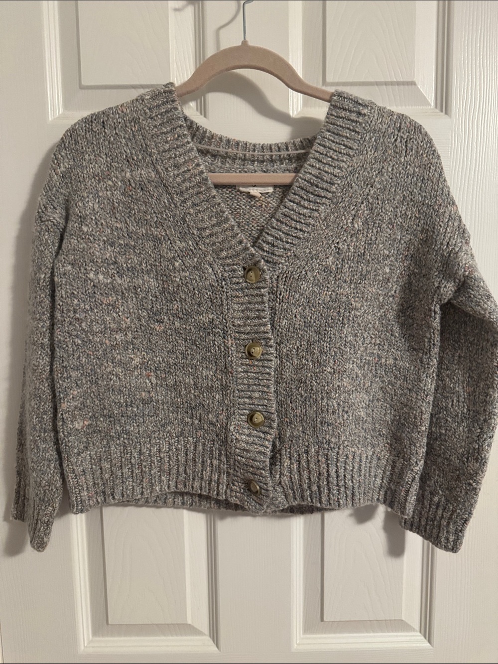 Lou & Grey Heathered Gray Button Front V-Neck Cardigan